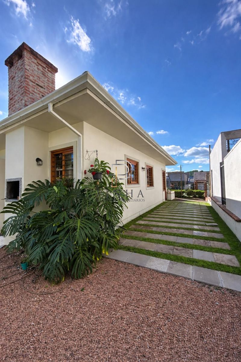 Casa Alvenaria com 2 quartos, 2 banheiros e 74m² à venda no bairro Centro, Parobé