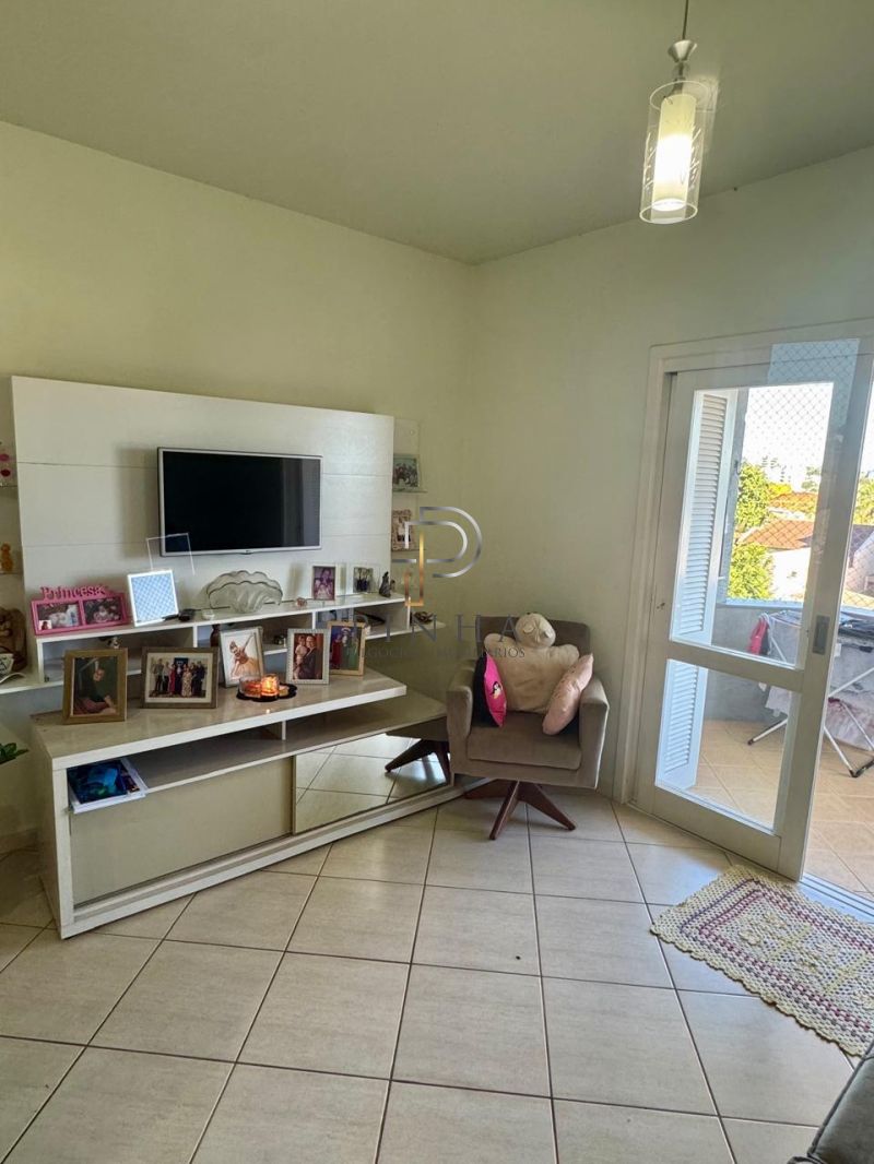 Apartamento com 2 quartos, 1 banheiro e 79m² à venda no bairro Jardim do Prado, Taquara