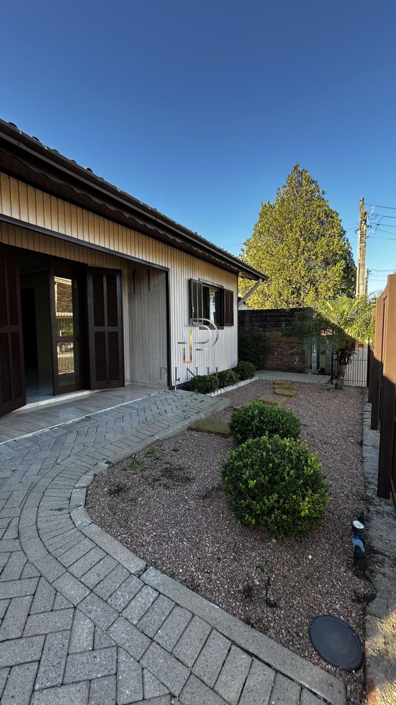 Casa Mista com 2 quartos, 2 banheiros e 121m² à venda no bairro Santa Teresinha, Taquara