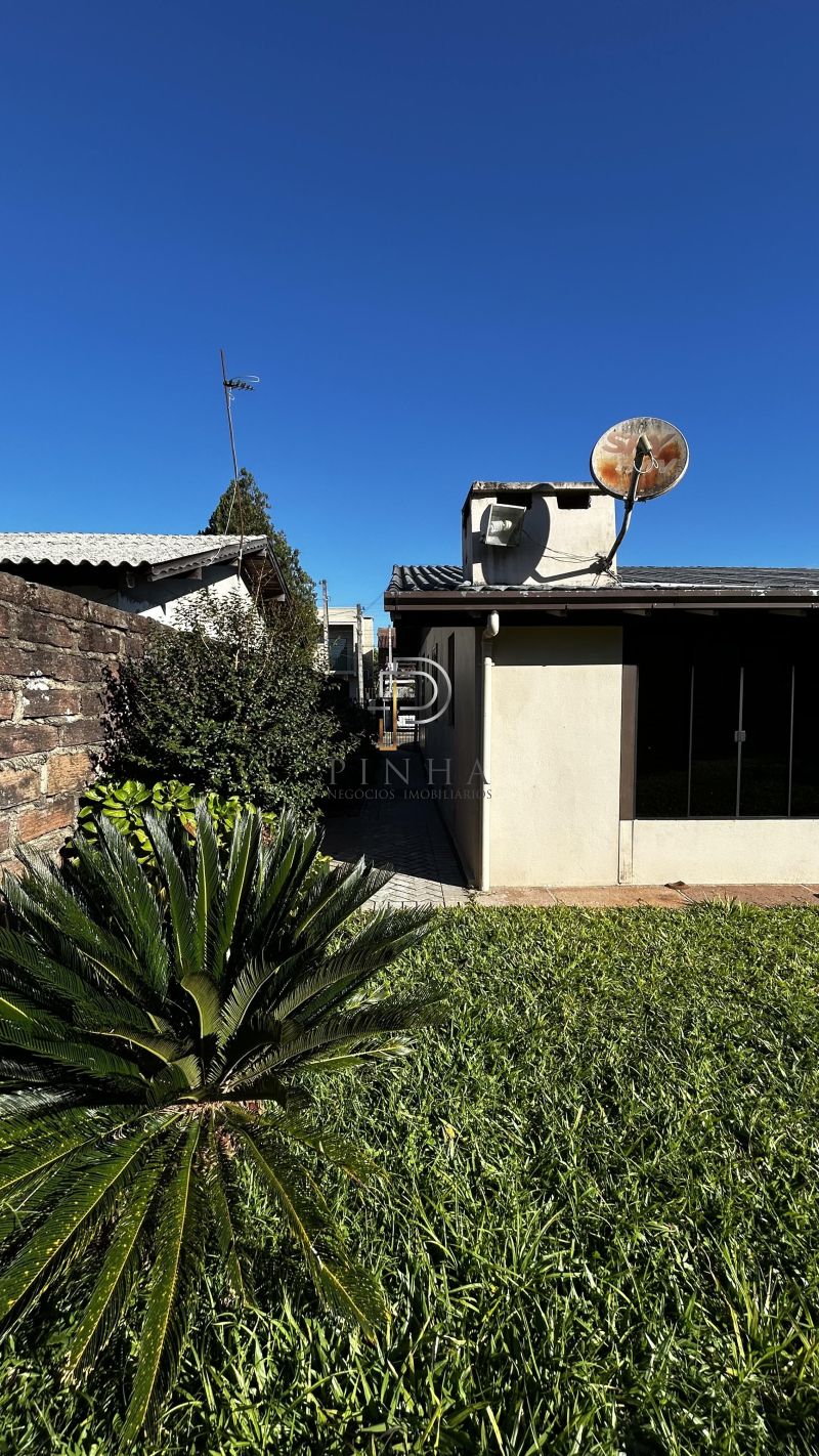 Casa Mista com 2 quartos, 2 banheiros e 121m² à venda no bairro Santa Teresinha, Taquara