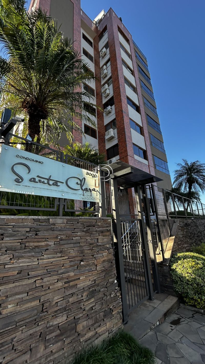 Apartamento com 3 quartos, 3 banheiros e 180m² à venda no bairro Sagrada Família, Taquara