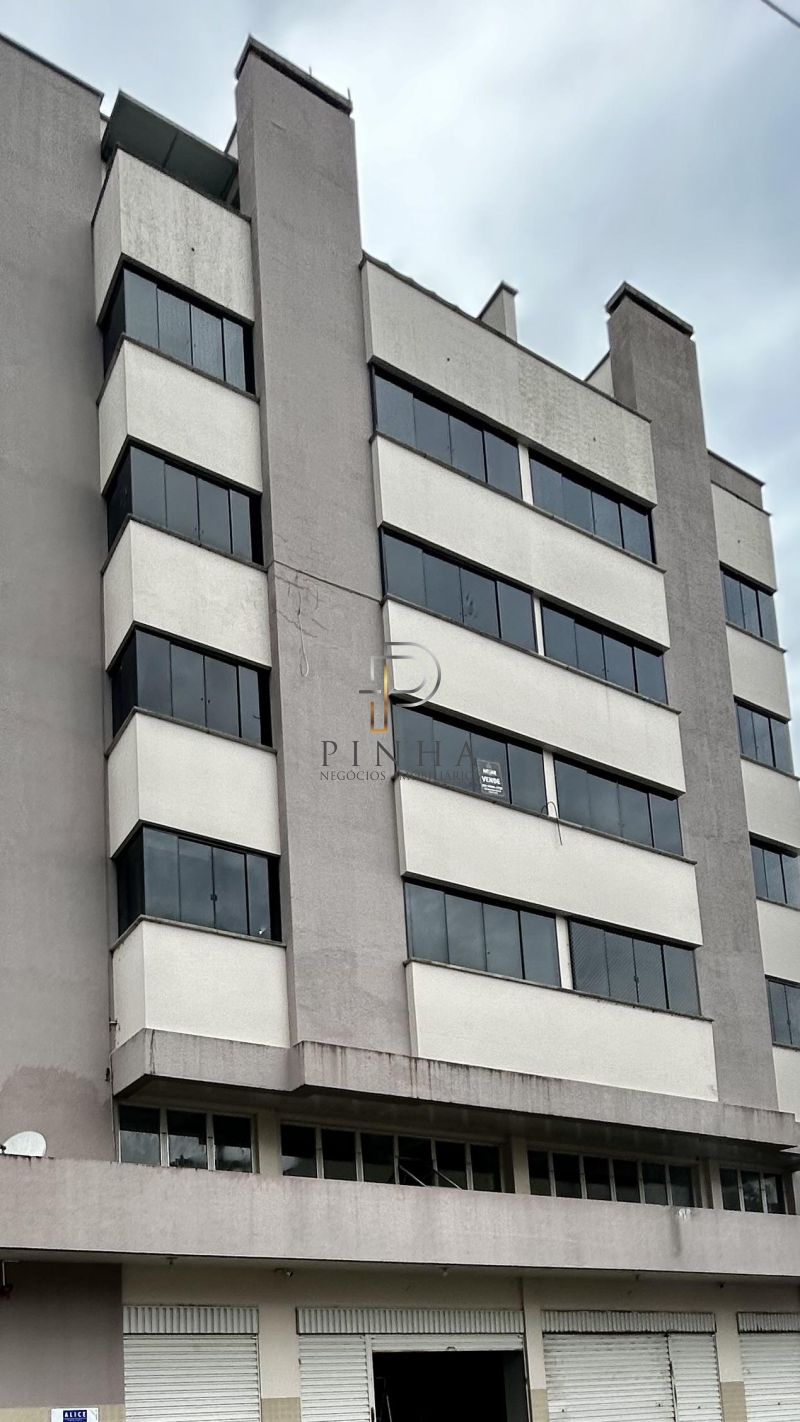 Apartamento com 2 quartos, 1 banheiro e 85m² à venda no bairro Centro, Taquara