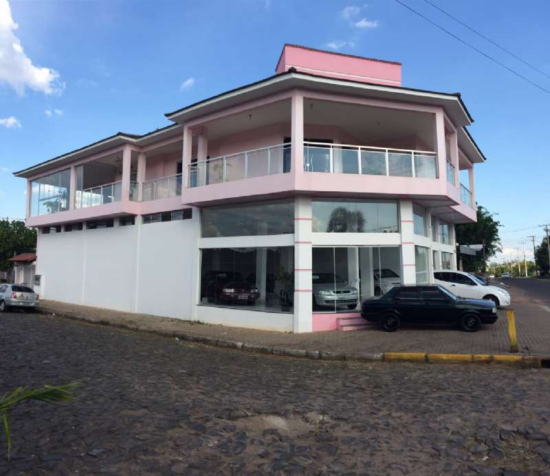 Casa Alvenaria com 4 quartos e 4 banheiros à venda no bairro Guarujá, Parobé