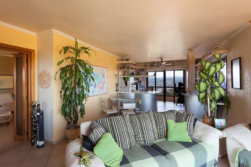 Apartamento com 4 quartos, 4 banheiros e 242m² à venda no bairro Centro, Taquara