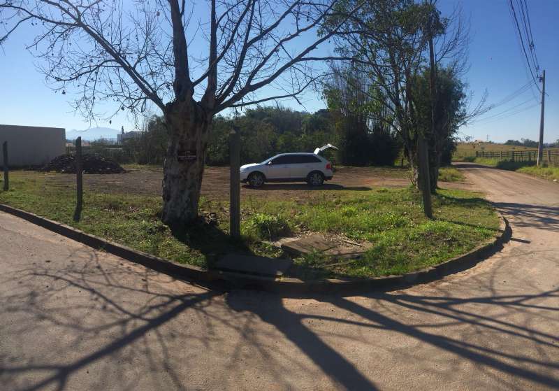 Terreno à venda no bairro Fazenda Pires, Parobé
