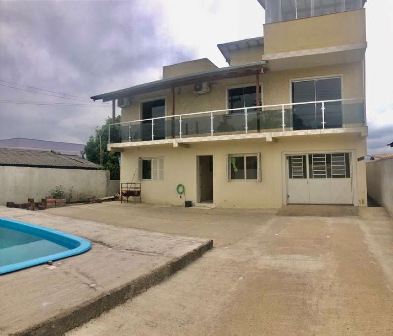 Casa Alvenaria com 3 quartos e 2 banheiros à venda no bairro Medianeira, Taquara