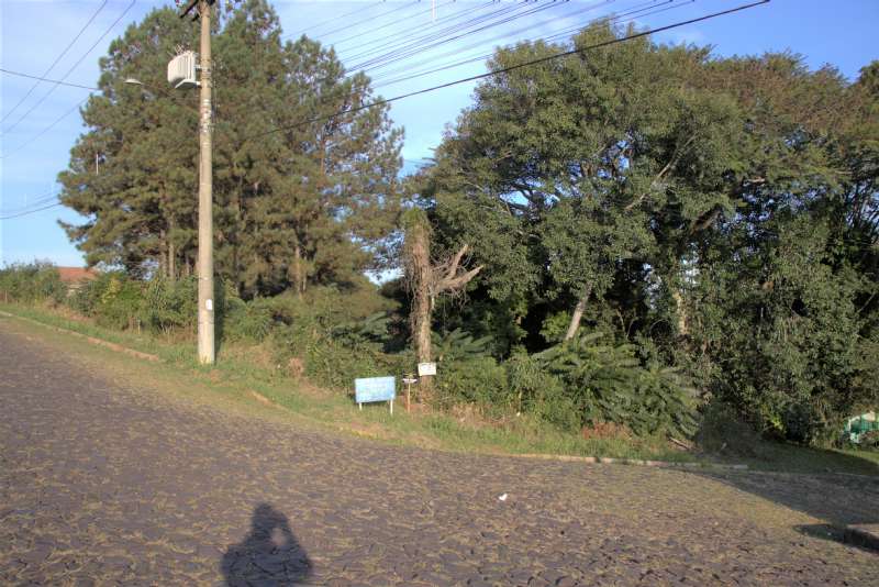 Terreno à venda no bairro Nossa Senhora de Fátima, Taquara