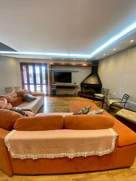 Casa Alvenaria com 3 quartos, 2 banheiros e 295m² à venda no bairro Jardim do Prado, Taquara