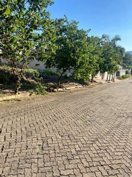 Terreno à venda no bairro Fogão Gaúcho, Taquara