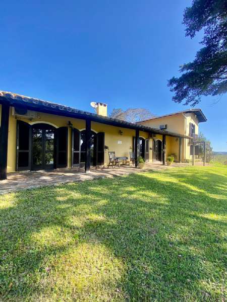 Sítio com 9 quartos, 6 banheiros e 600m² à venda no bairro Ideal, Taquara