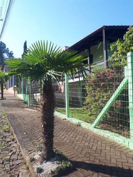 Casa Alvenaria com 2 quartos, 1 banheiro e 125m² à venda no bairro Santa Rosa, Taquara