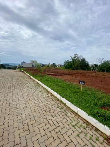 Terreno com 503m² à venda no bairro Nossa Senhora de Fátima, Taquara