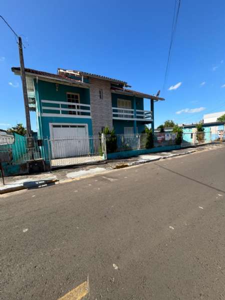 Casa Alvenaria com 4 quartos e 1 banheiro à venda no bairro Recreio, Taquara