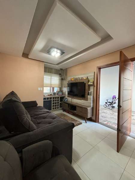 Casa Alvenaria com 3 quartos e 1 banheiro à venda no bairro Petrópolis, Taquara