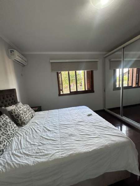 Casa Alvenaria com 3 quartos, 2 banheiros e 165m² à venda no bairro Jardim do Prado, Taquara
