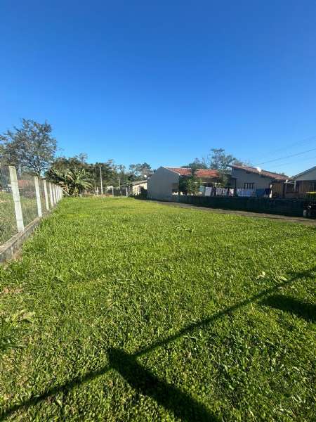 Terreno à venda no bairro Jardim do Prado, Taquara