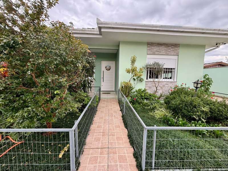 Casa Alvenaria com 3 quartos, 2 banheiros e 250m² à venda no bairro Jardim do Prado, Taquara