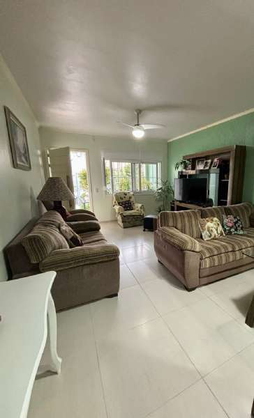 Casa Alvenaria com 3 quartos, 2 banheiros e 250m² à venda no bairro Jardim do Prado, Taquara