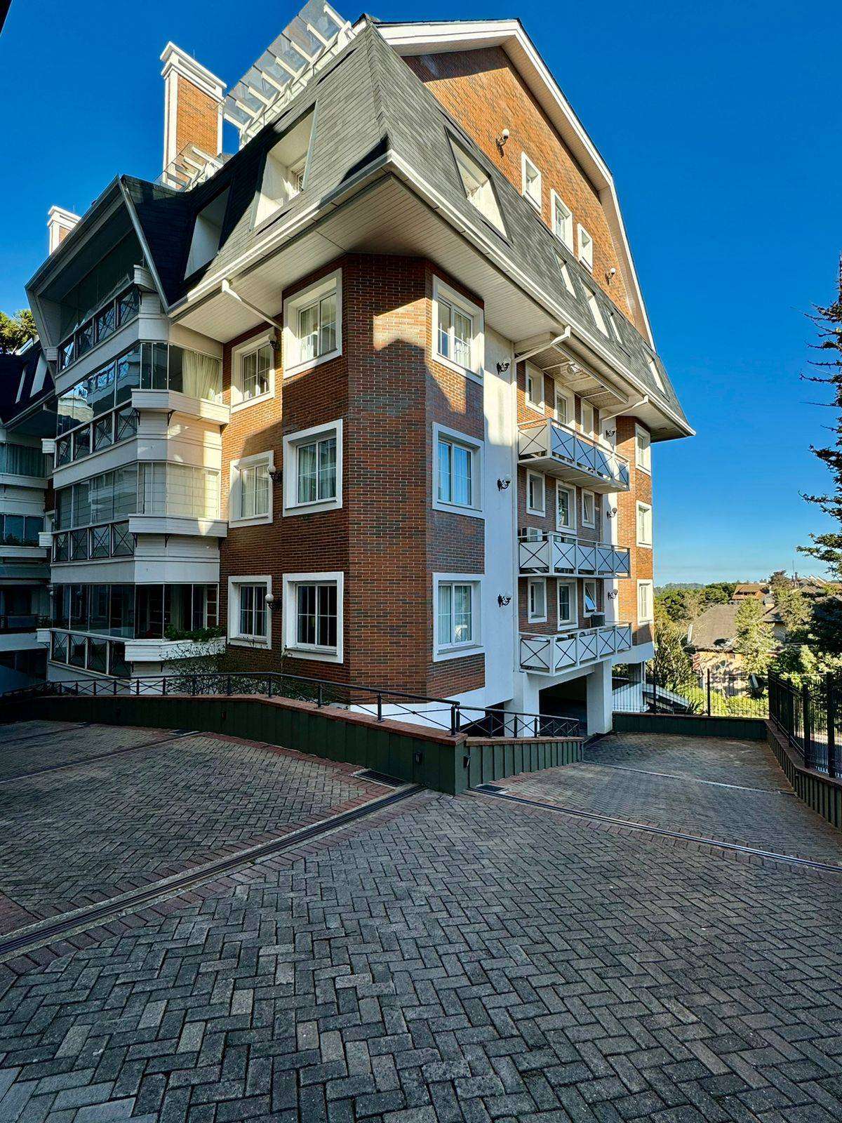 Apartamento com 4 quartos, 2 banheiros e 190m² à venda no bairro Jardim Bela Vista, Gramado