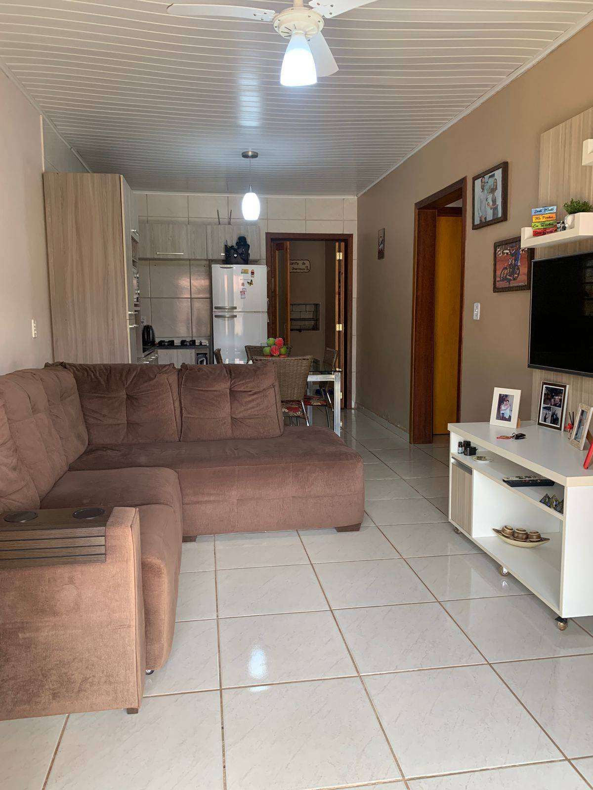 Casa Alvenaria com 3 quartos, 2 banheiros e 152m² à venda no bairro Tucanos, Taquara