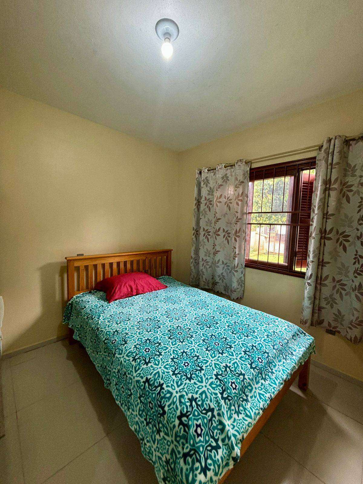 Casa Alvenaria com 2 quartos, 1 banheiro e 95m² à venda no bairro Morro do Leôncio, Taquara