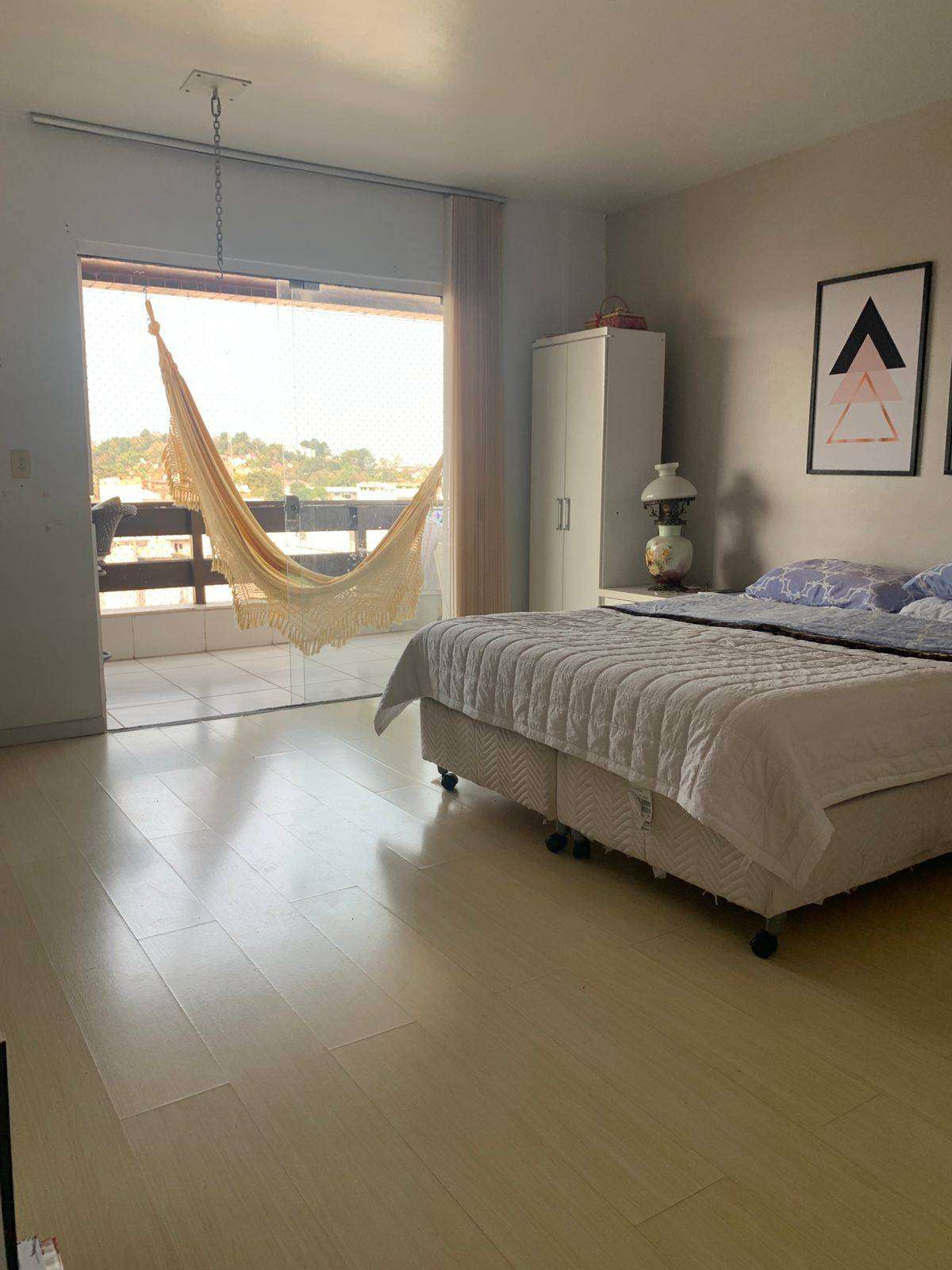 Apartamento com 3 quartos e 167m² à venda no bairro Centro, Taquara