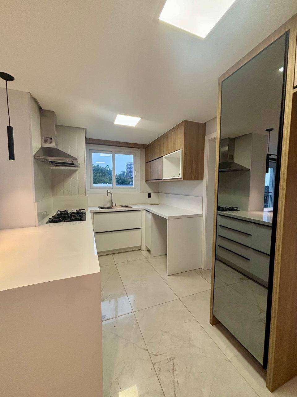 Apartamento com 3 quartos, 1 banheiro e 119m² à venda no bairro Centro, Taquara