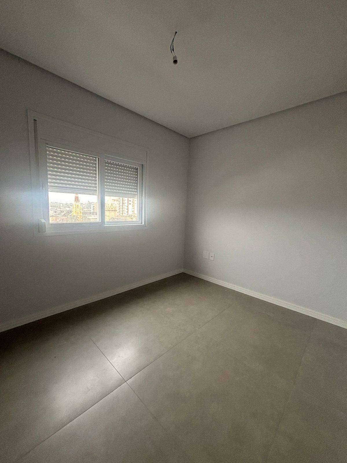 Apartamento com 3 quartos, 1 banheiro e 108m² à venda no bairro Centro, Taquara