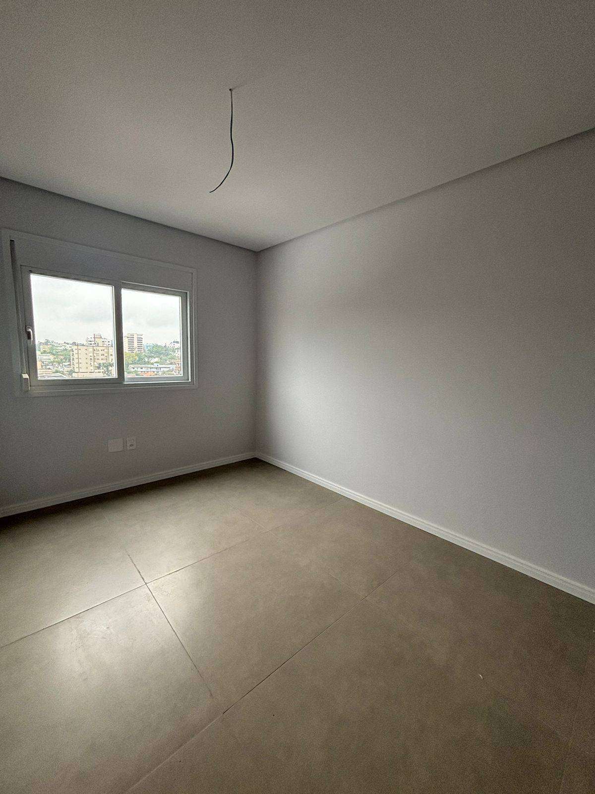 Apartamento com 2 quartos, 1 banheiro e 87m² à venda no bairro Centro, Taquara