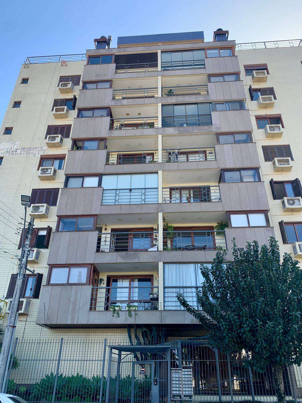 Apartamento com 3 quartos, 1 banheiro e 126m² à venda no bairro Sagrada Família, Taquara