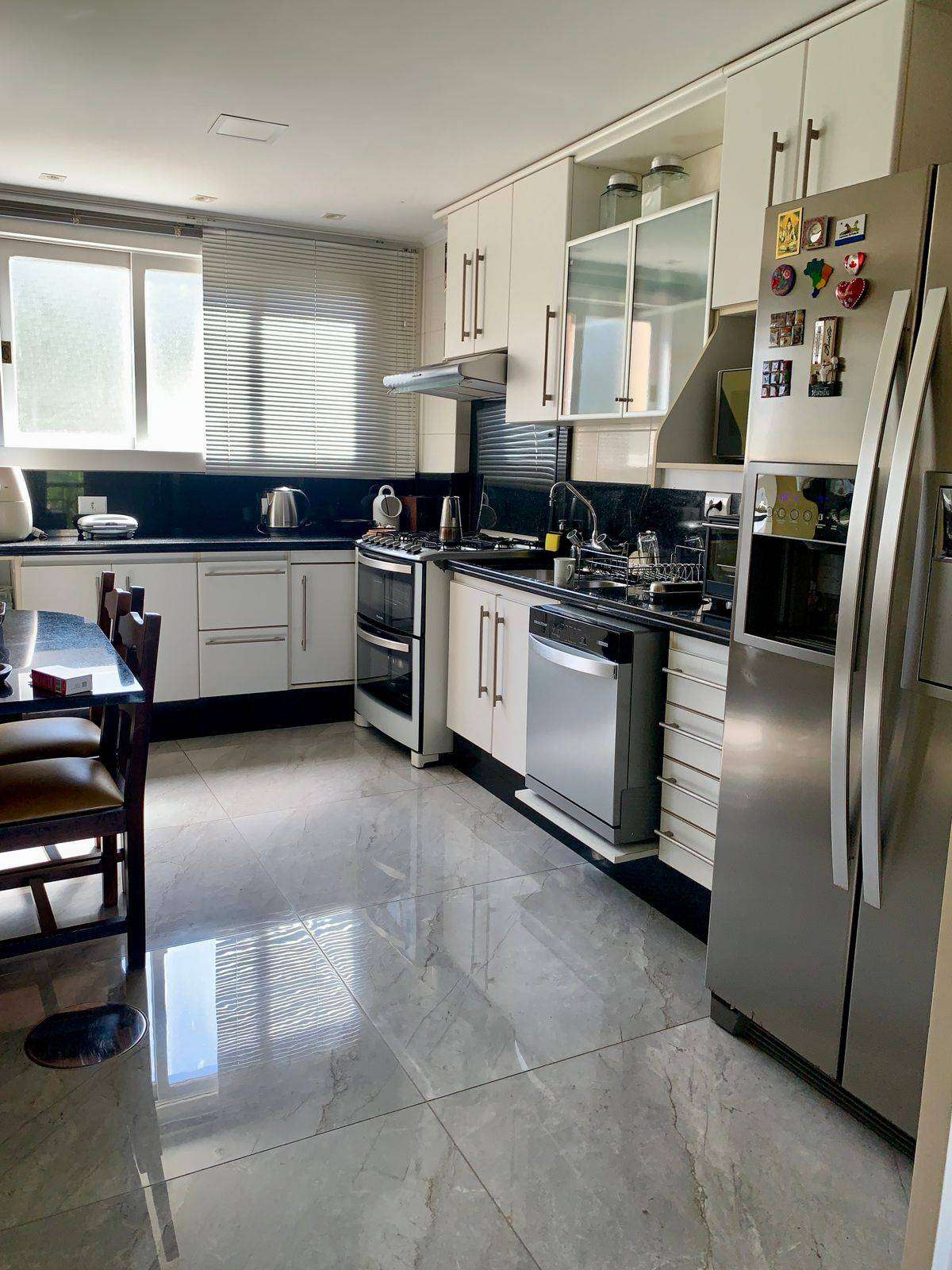 Apartamento com 3 quartos, 1 banheiro e 126m² à venda no bairro Sagrada Família, Taquara