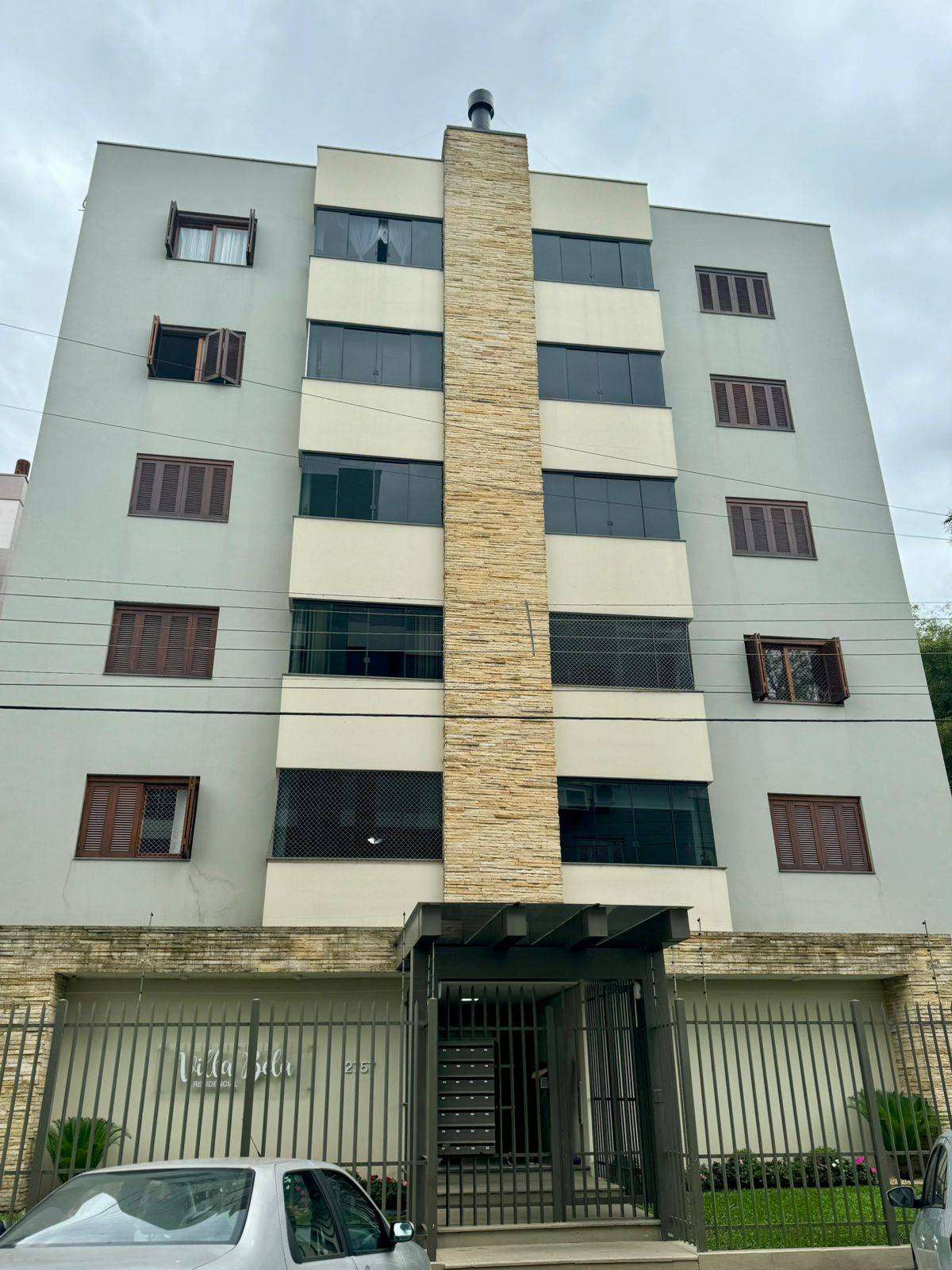 Apartamento com 2 quartos, 1 banheiro e 90m² à venda no bairro Centro, Taquara