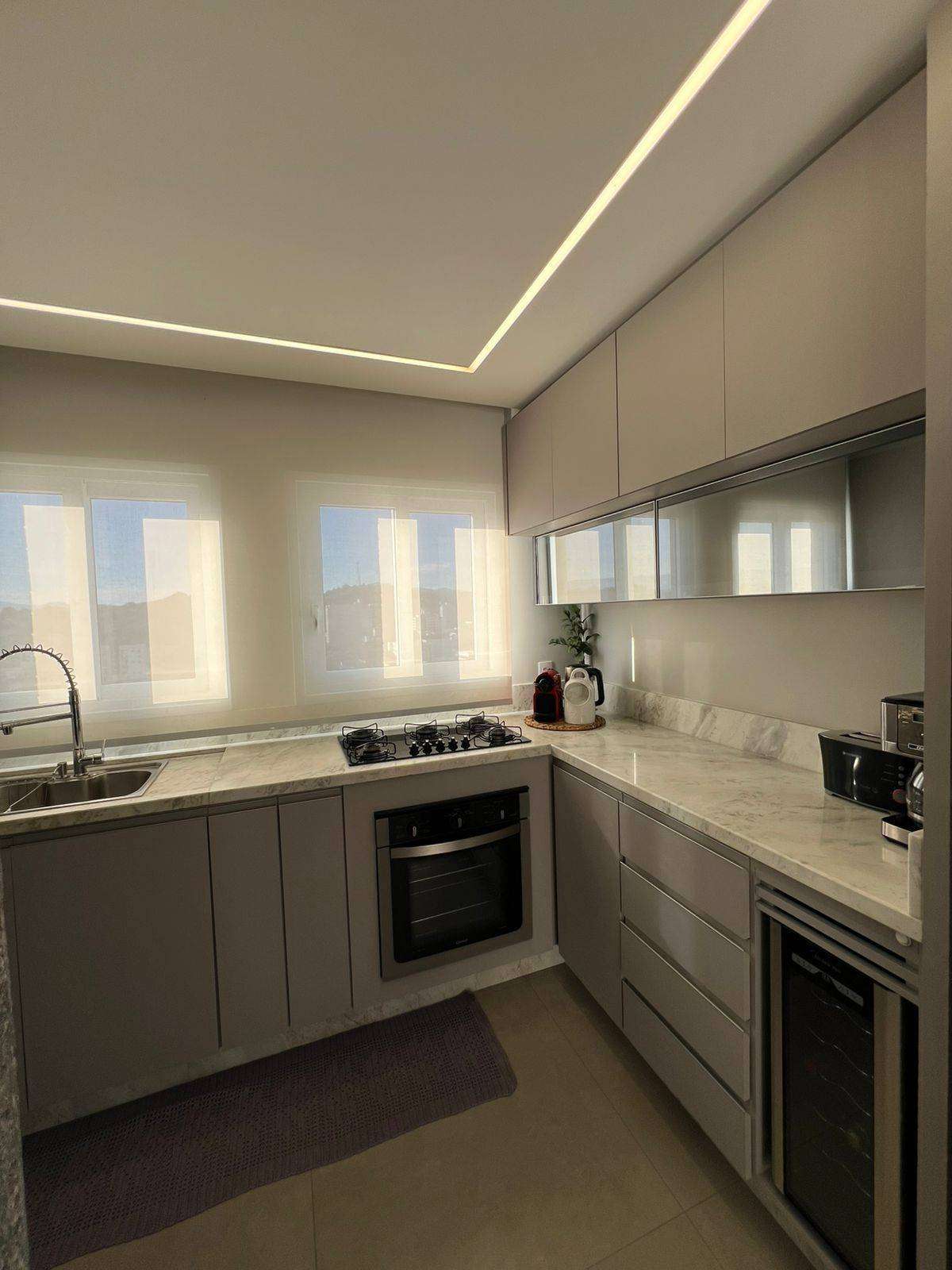 Apartamento com 2 quartos, 1 banheiro e 88m² à venda no bairro Centro, Taquara