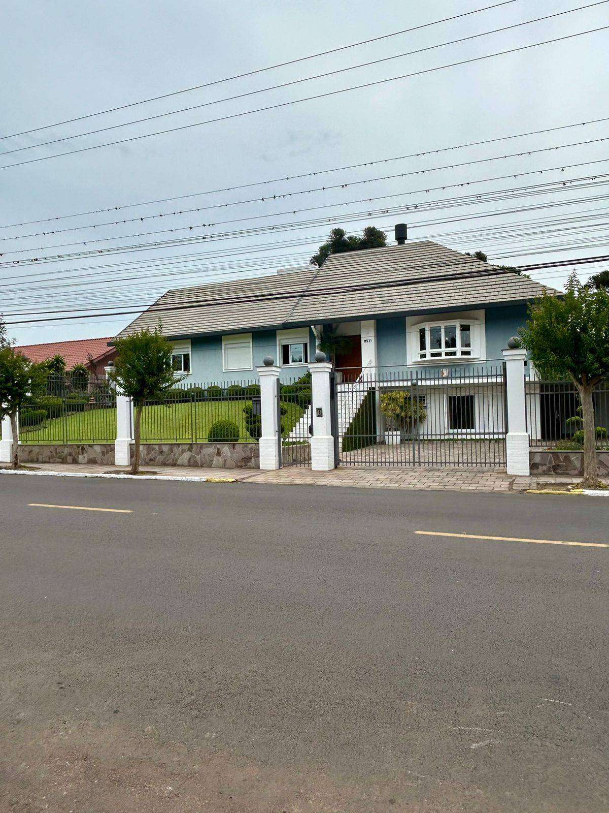 Casa Alvenaria com 4 quartos e 2 banheiros à venda no bairro Recreio, Taquara