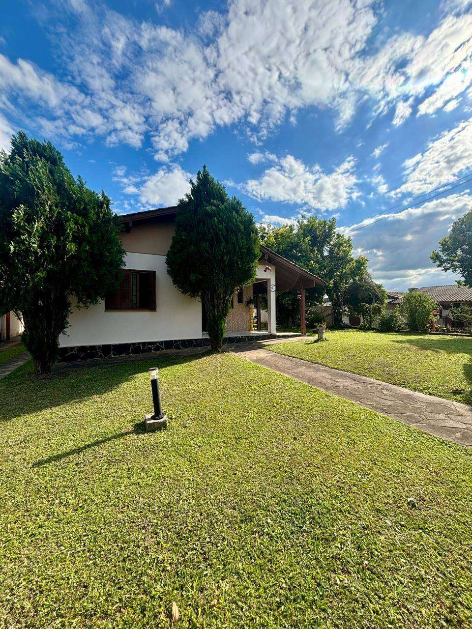 Casa Alvenaria com 2 quartos, 1 banheiro e 120m² à venda no bairro Santa Terezinha, Taquara