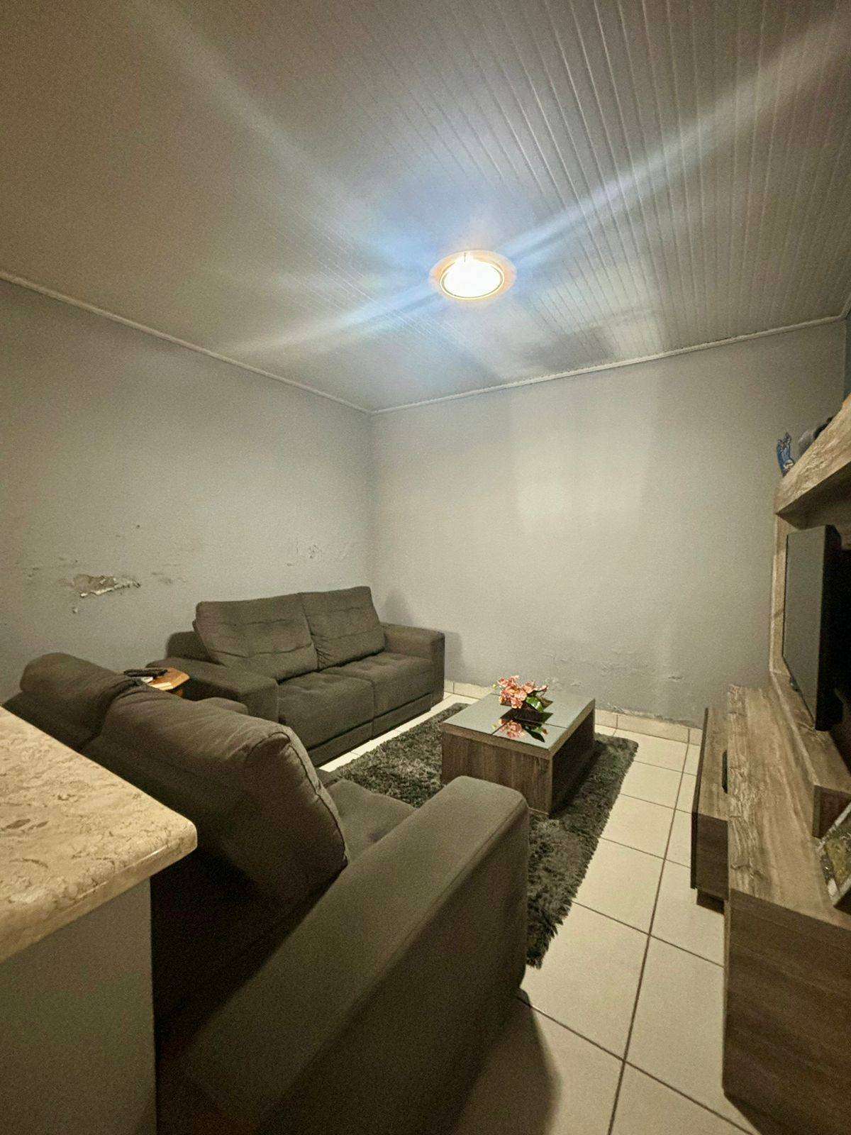 Casa Alvenaria com 1 quarto, 1 banheiro e 81m² à venda no bairro Santa Rosa, Taquara