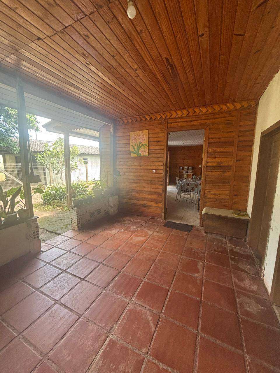 Chalé com 2 quartos, 1 banheiro e 66m² à venda no bairro Santa Terezinha, Taquara