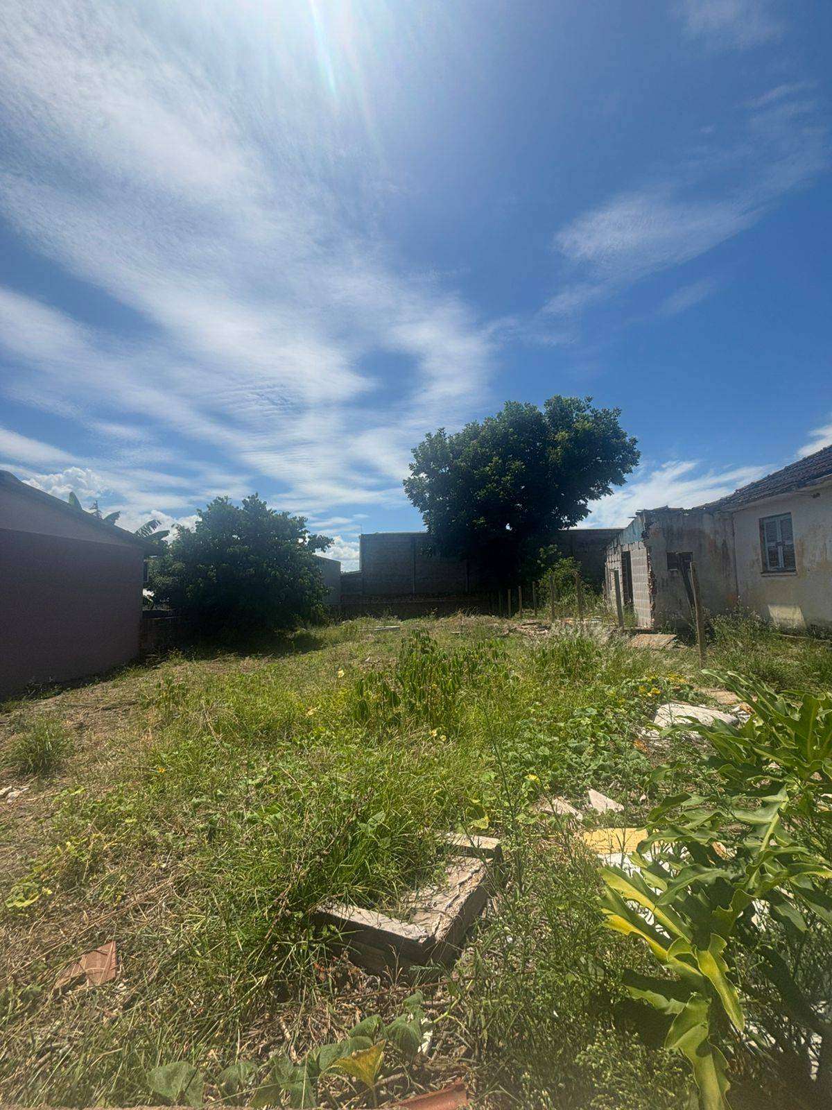 Terreno à venda no bairro Cruzeiro do Sul, Taquara