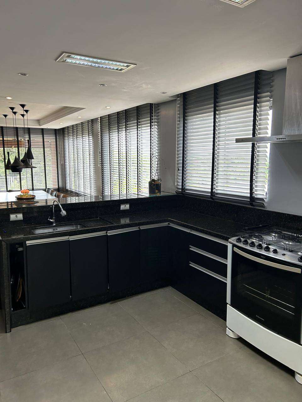 Casa Alvenaria com 3 quartos, 1 banheiro e 245m² à venda no bairro Petrópolis, Taquara