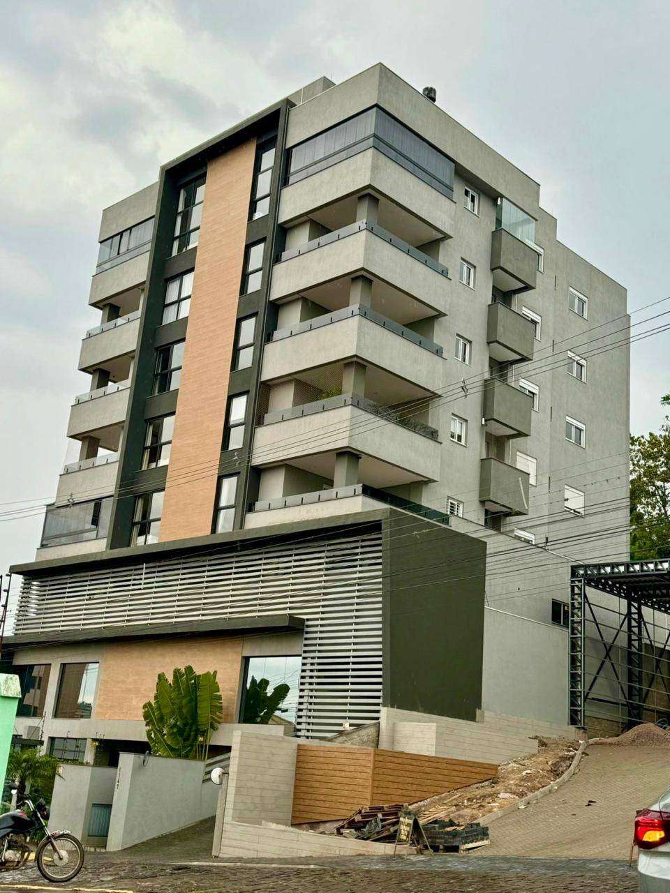 Apartamento com 3 quartos, 1 banheiro e 140m² à venda no bairro Morro do Leôncio, Taquara