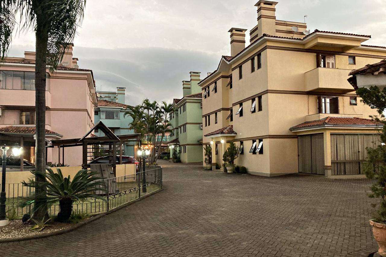 Apartamento com 2 quartos, 1 banheiro e 68m² à venda no bairro Centro, Taquara