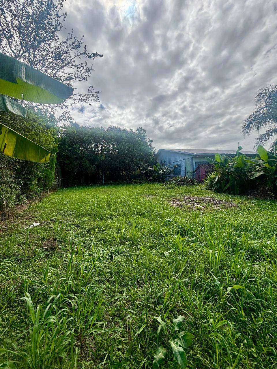 Terreno à venda no bairro Cruzeiro do Sul, Taquara