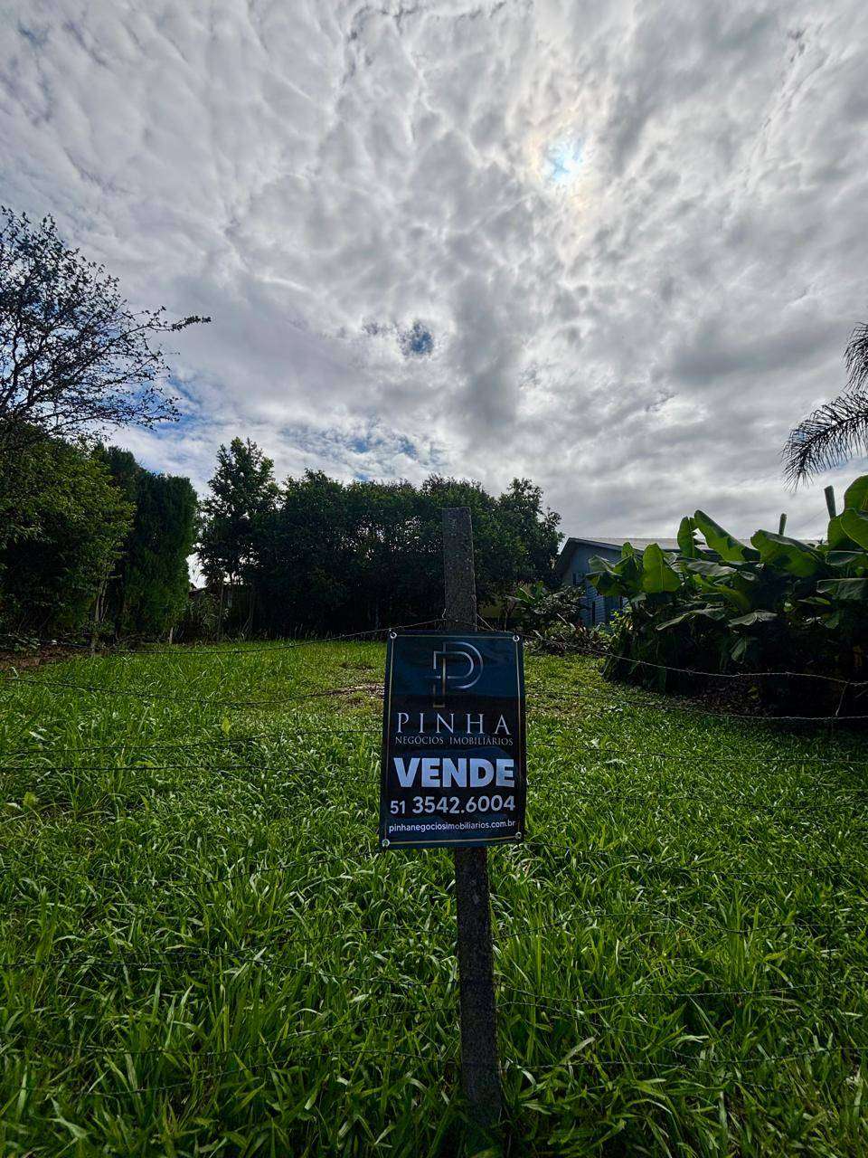Terreno à venda no bairro Cruzeiro do Sul, Taquara