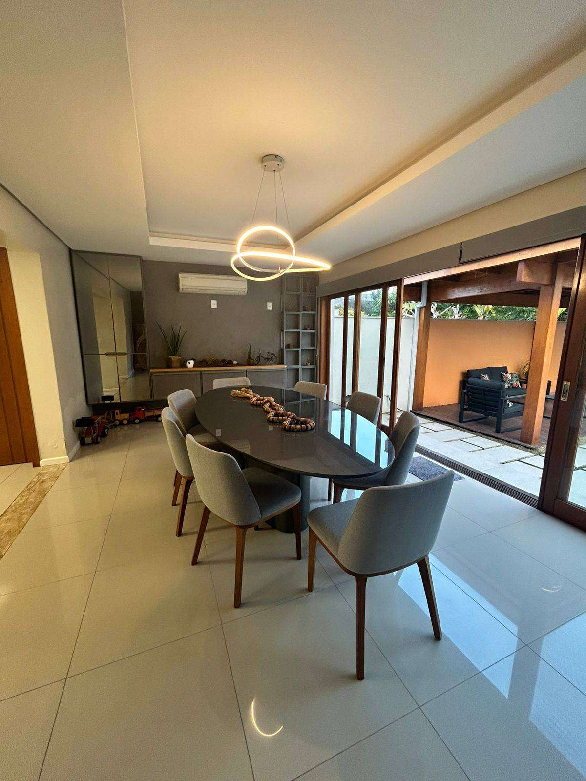 Casa Alvenaria com 3 quartos, 2 banheiros e 239m² à venda no bairro Jardim do Prado, Taquara