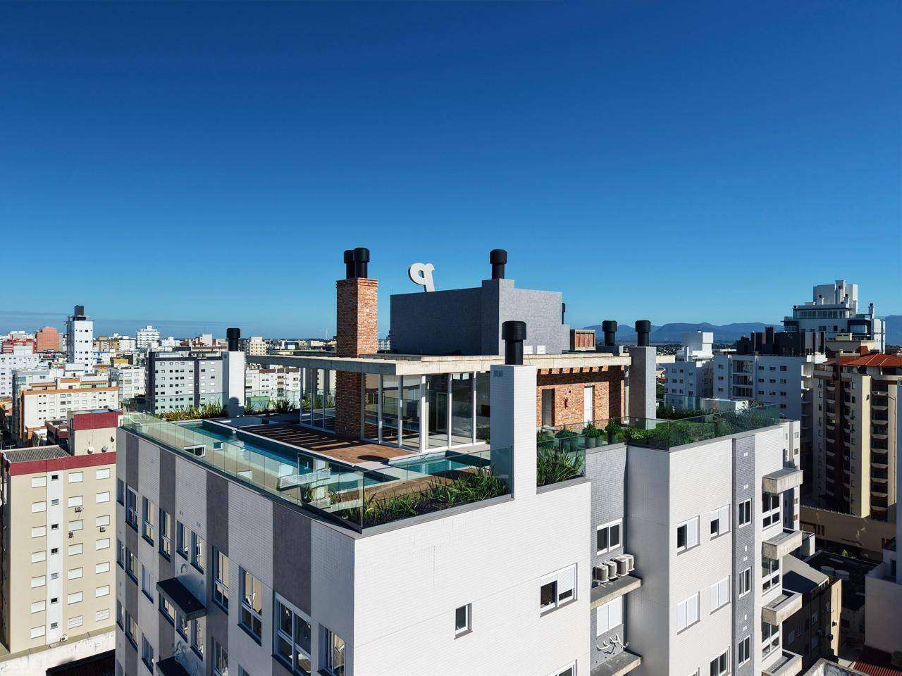 Apartamento com 2 banheiros e 125m² à venda no bairro Centro, Capão da Canoa