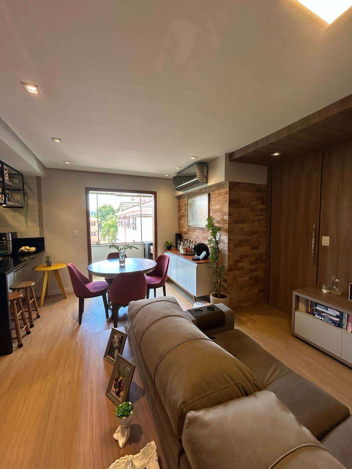 Apartamento com 2 quartos, 1 banheiro e 68m² à venda no bairro Centro, Taquara