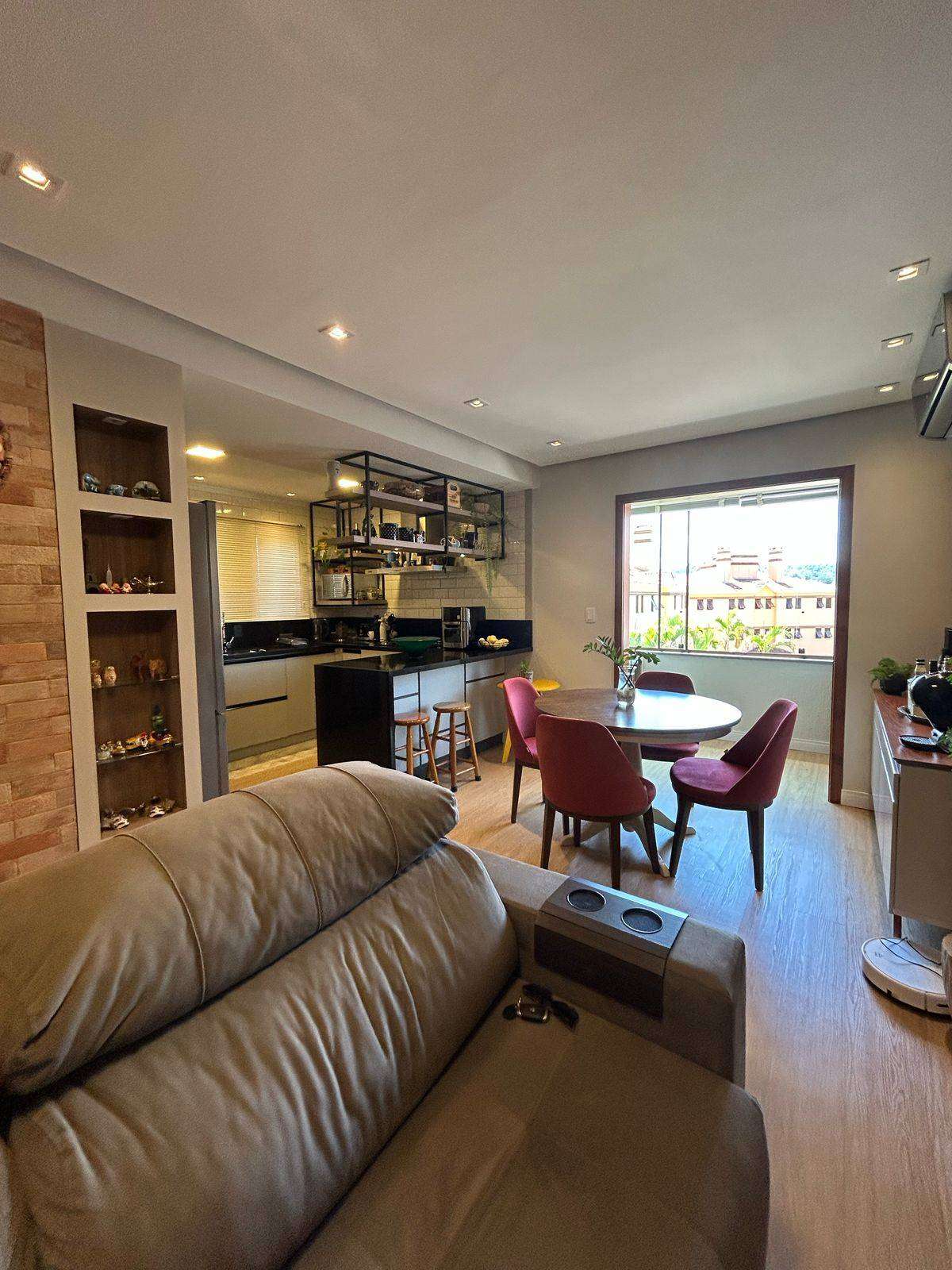 Apartamento com 2 quartos, 1 banheiro e 68m² à venda no bairro Centro, Taquara