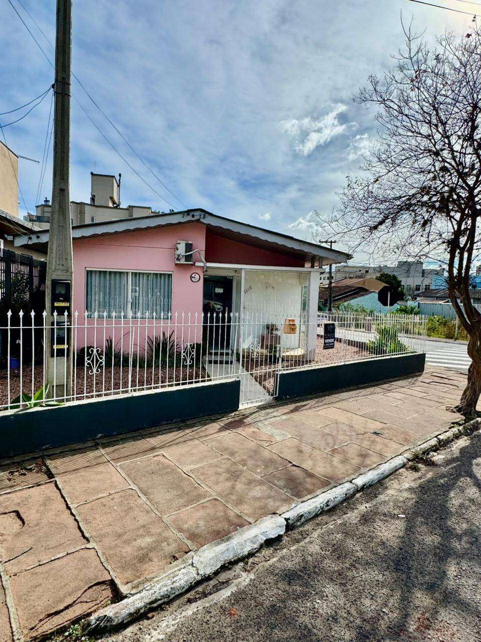 Casa Alvenaria com 3 quartos à venda no bairro Centro, Taquara
