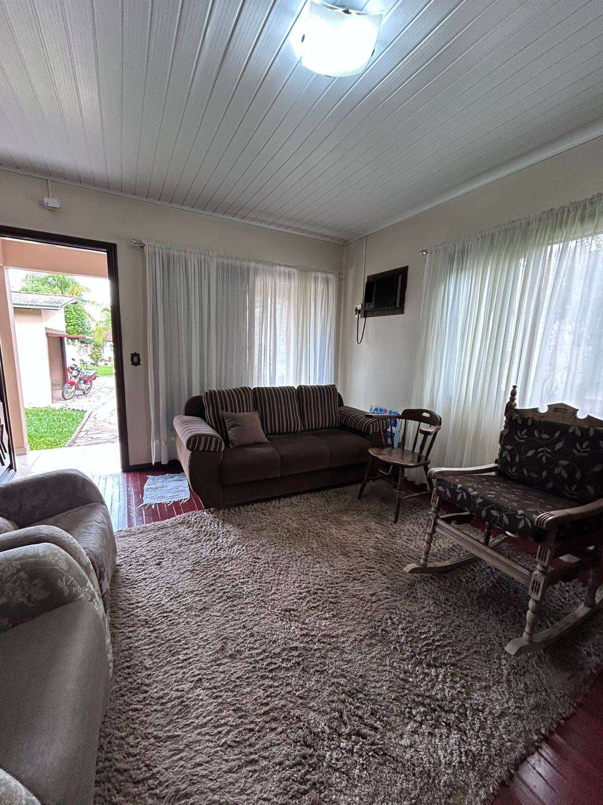 Casa Mista com 3 quartos, 1 banheiro e 117m² à venda no bairro Santa Rosa, Taquara