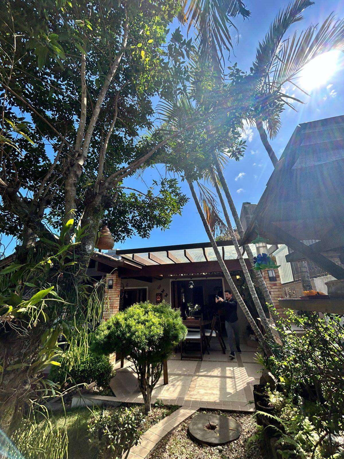 Casa Alvenaria com 3 quartos, 2 banheiros e 250m² à venda no bairro Nossa Senhora de Fátima, Taquara